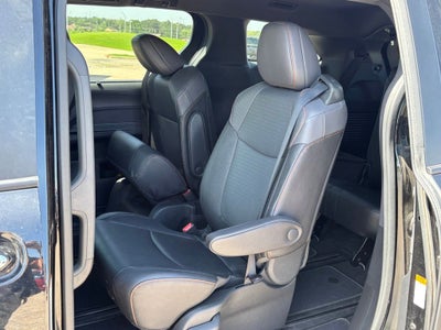 2024 Toyota Sienna XSE 7 Passenger