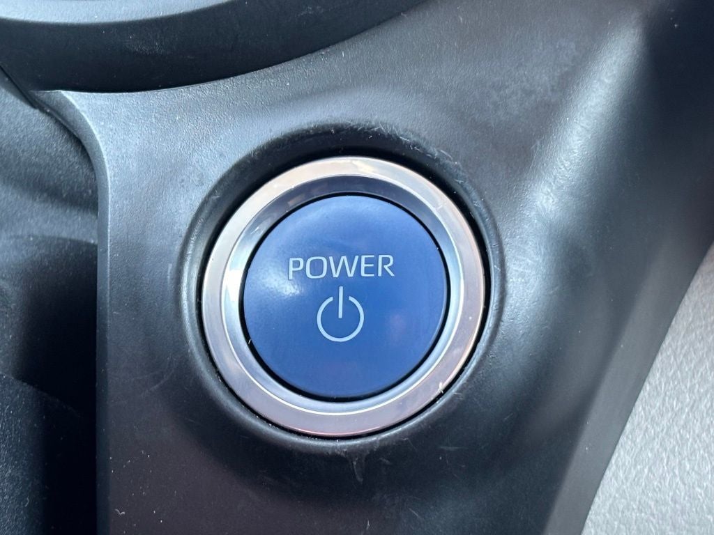 2023 Toyota Sienna XLE 8 Passenger