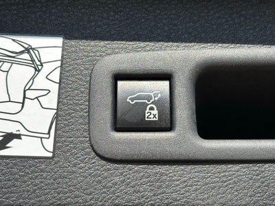 2023 Toyota Sienna XLE 8 Passenger