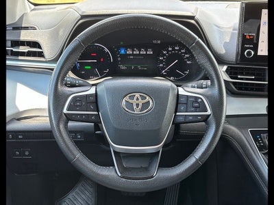 2025 Toyota Sienna XLE