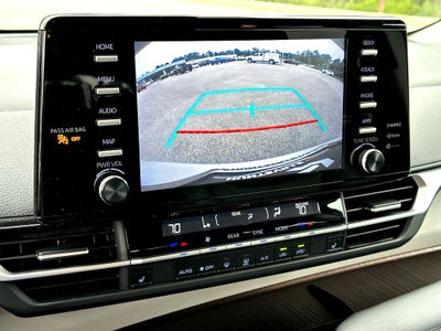 2024 Toyota Sienna XLE 8 Passenger