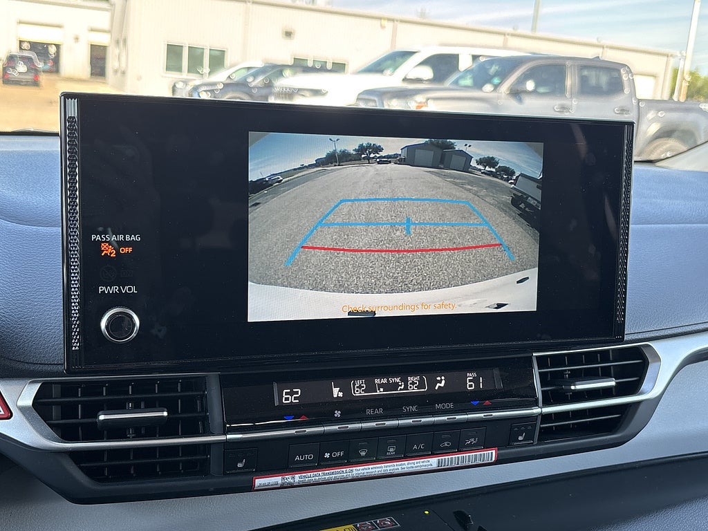 2026 Toyota Sienna XLE 8-Passenger
