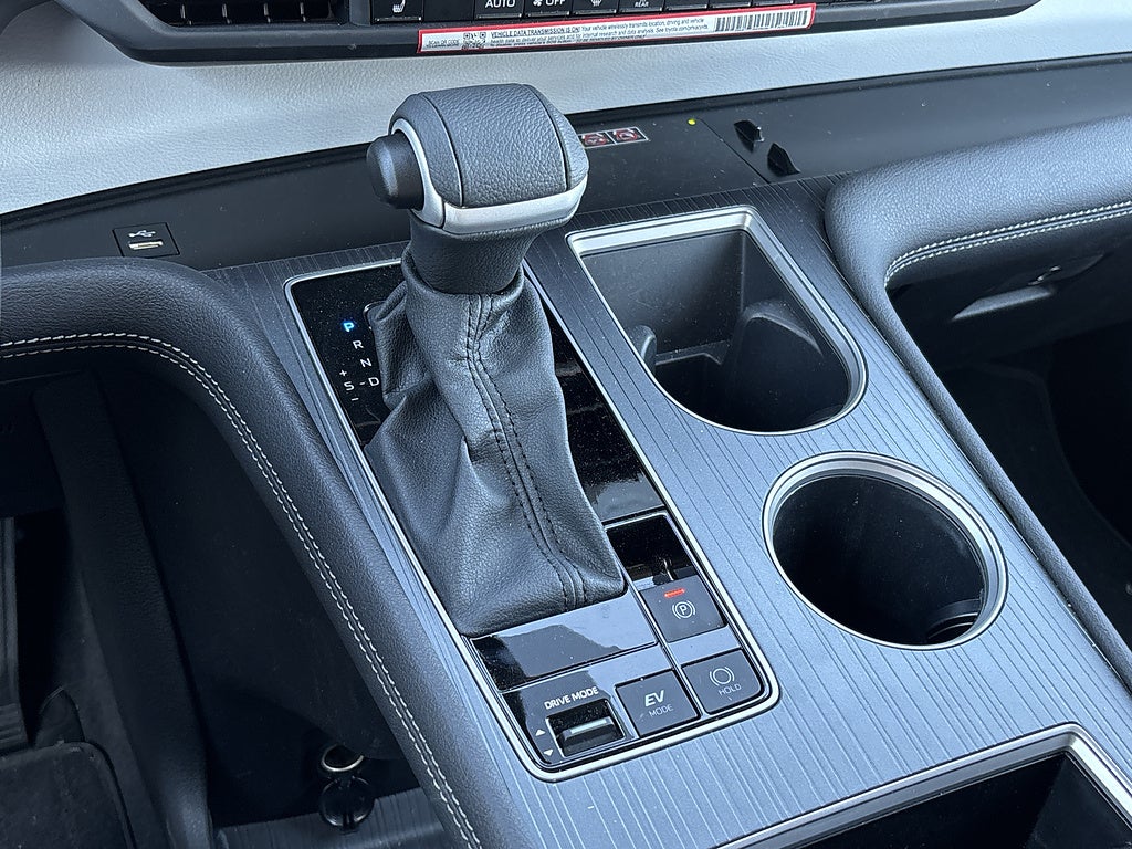 2026 Toyota Sienna XLE 8-Passenger