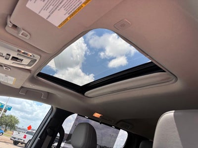 2025 Toyota Sienna XLE 8 Passenger