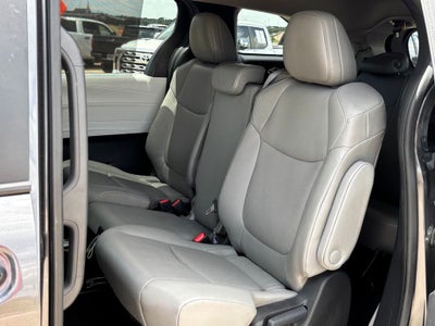 2025 Toyota Sienna XLE 8 Passenger