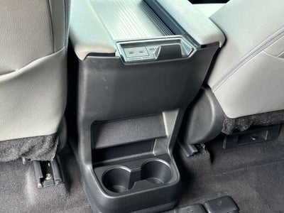 2025 Toyota Sienna XLE 8 Passenger