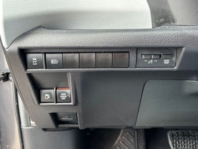 2025 Toyota Sienna XLE 8 Passenger