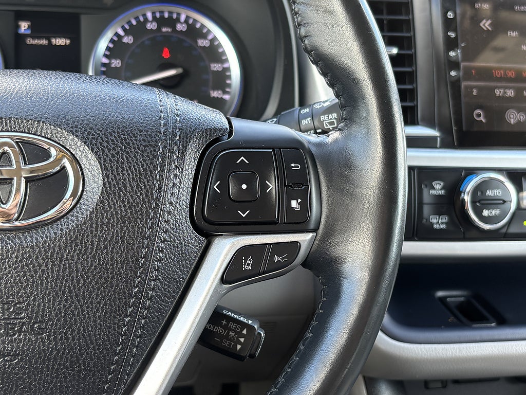 2017 Toyota Highlander Limited Platinum