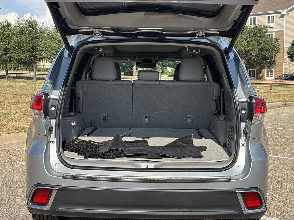 2017 Toyota Highlander Limited Platinum