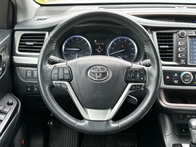 2019 Toyota Highlander Limited Platinum