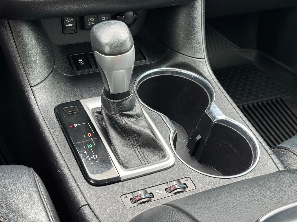 2019 Toyota Highlander Limited Platinum