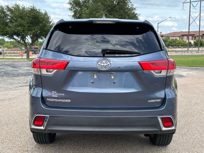 2019 Toyota Highlander Limited Platinum
