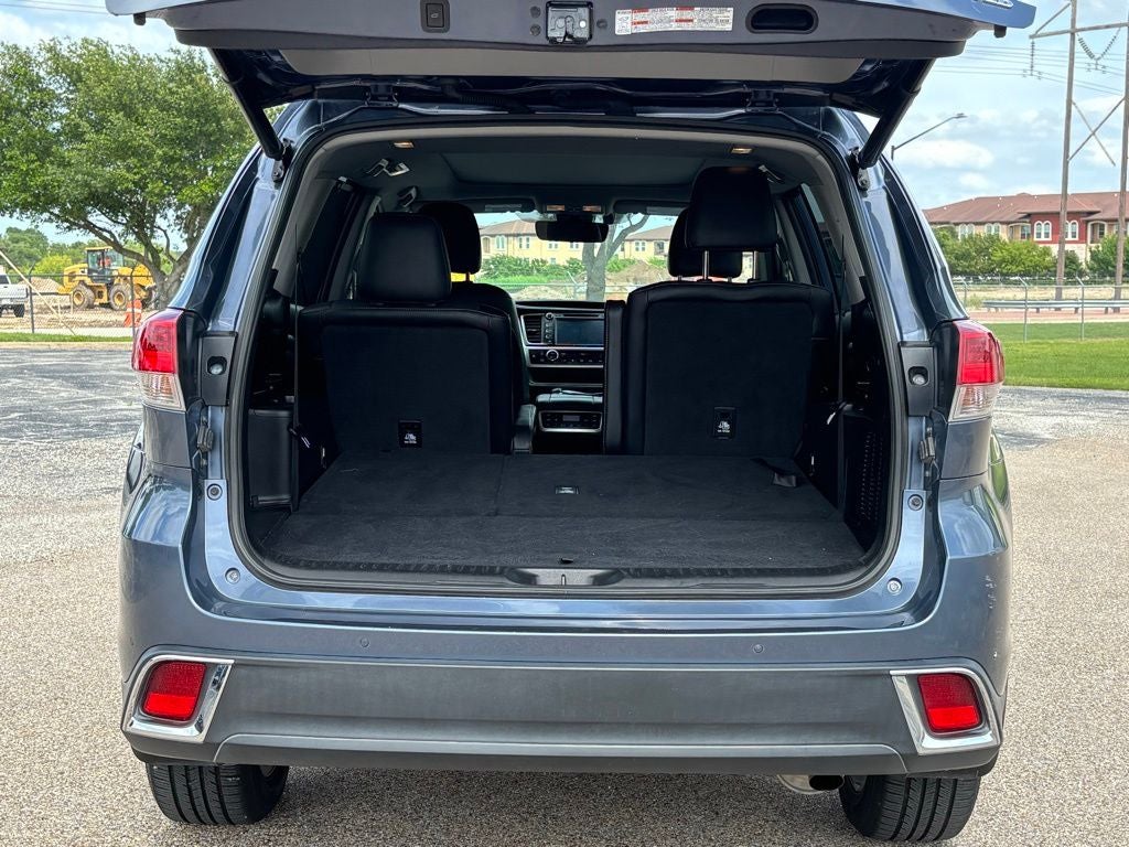 2019 Toyota Highlander Limited Platinum