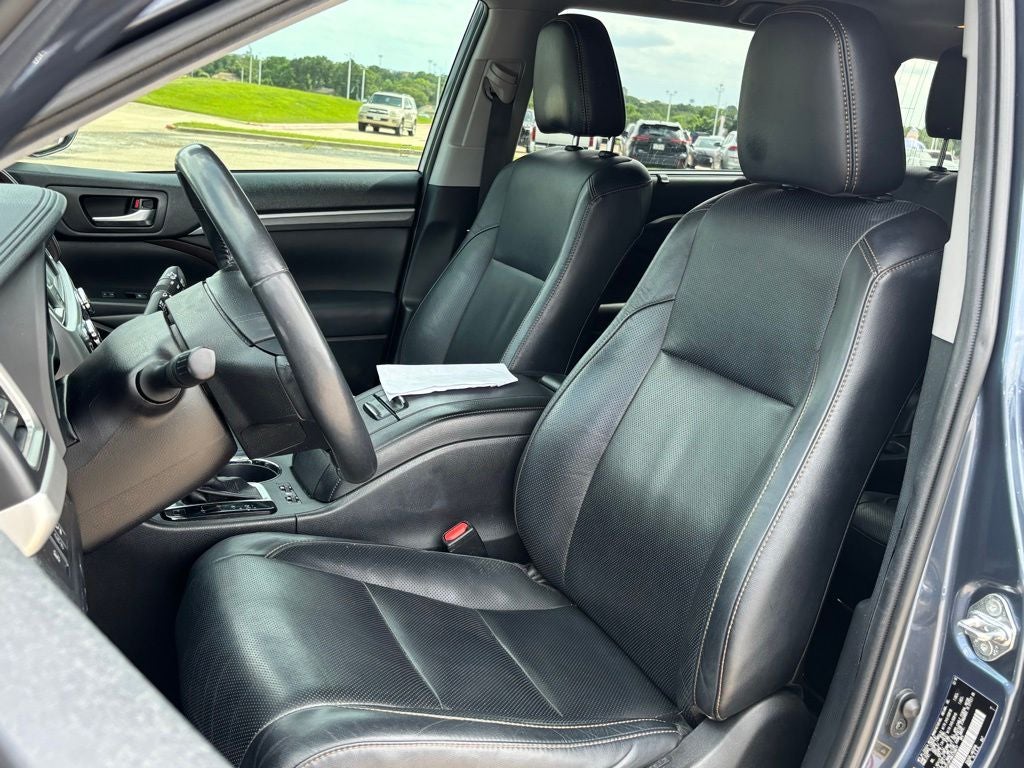 2019 Toyota Highlander Limited Platinum
