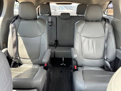 2023 Toyota Sienna Limited 7 Passenger