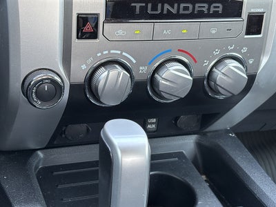 2017 Toyota Tundra 4WD SR5