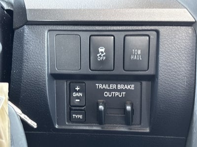 2017 Toyota Tundra 4WD SR5