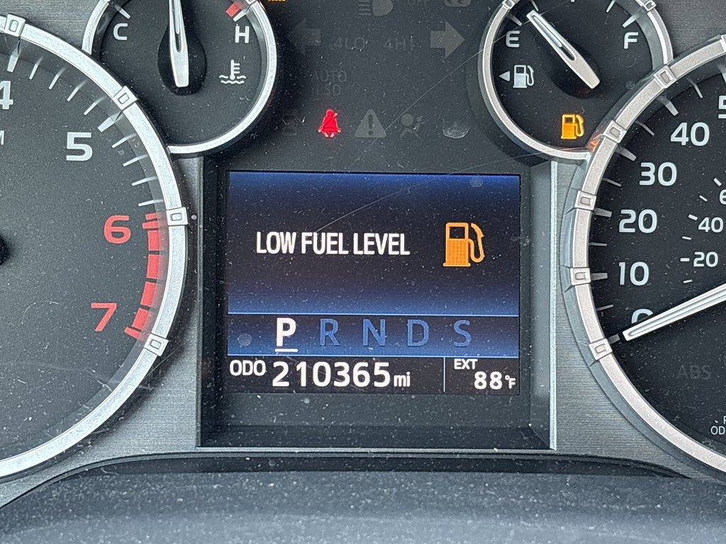 2017 Toyota Tundra 4WD SR5