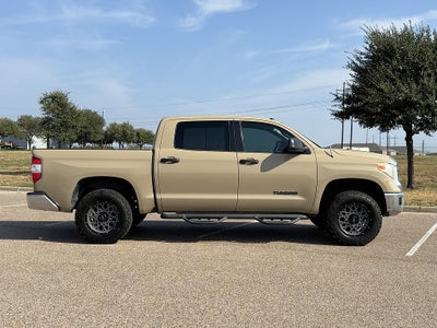 2017 Toyota Tundra 4WD SR5