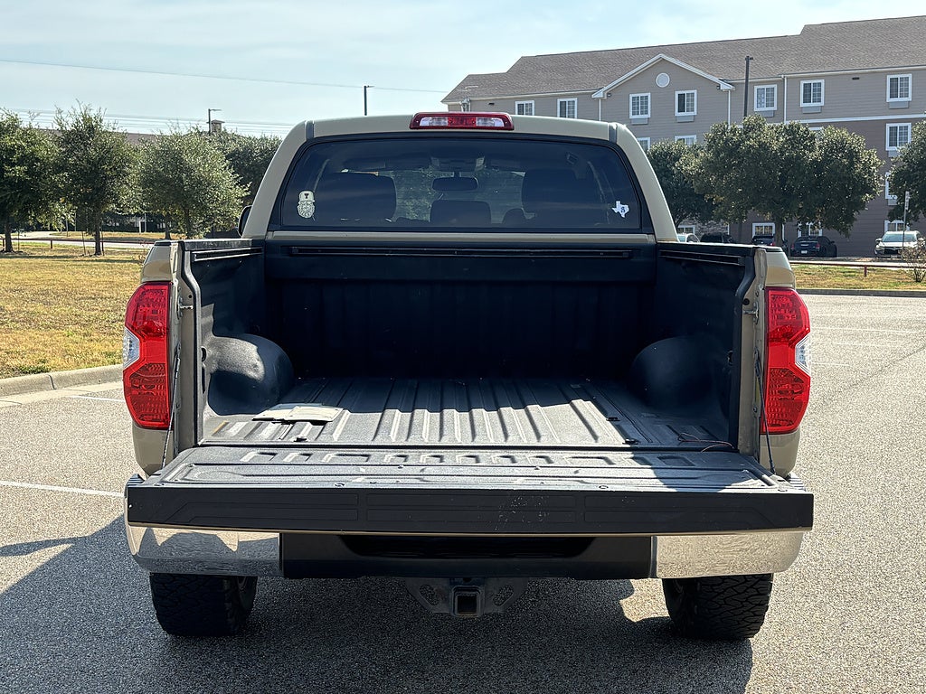 2017 Toyota Tundra 4WD SR5