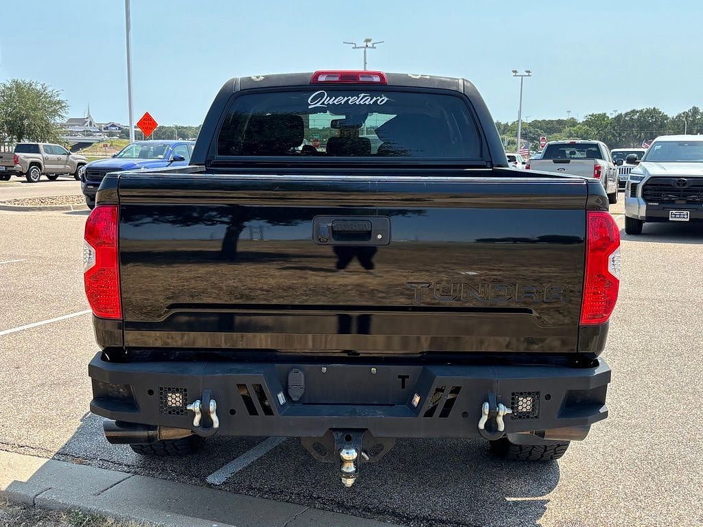 2019 Toyota Tundra 2WD SR5