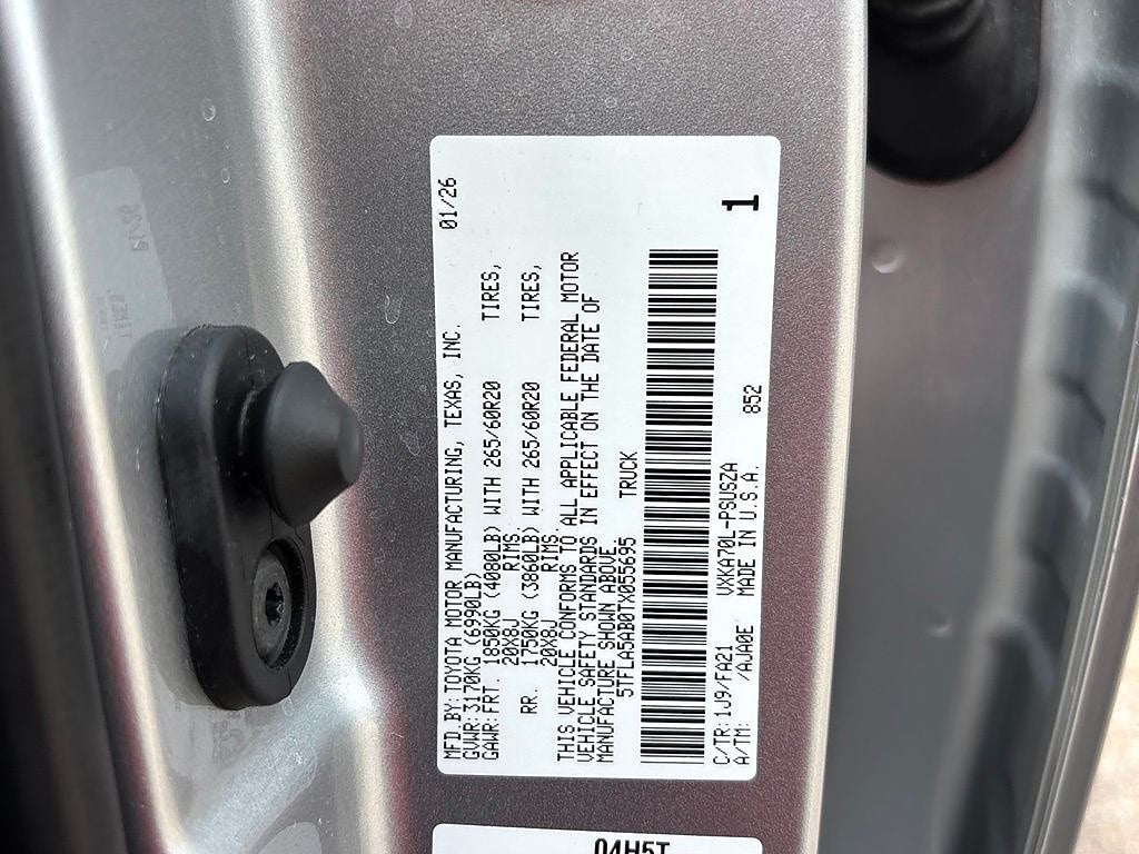 2026 Toyota Tundra 2WD SR5
