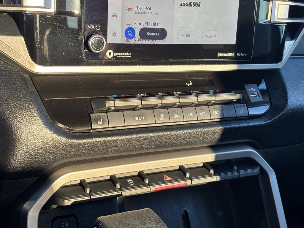 2024 Toyota Tundra SR5