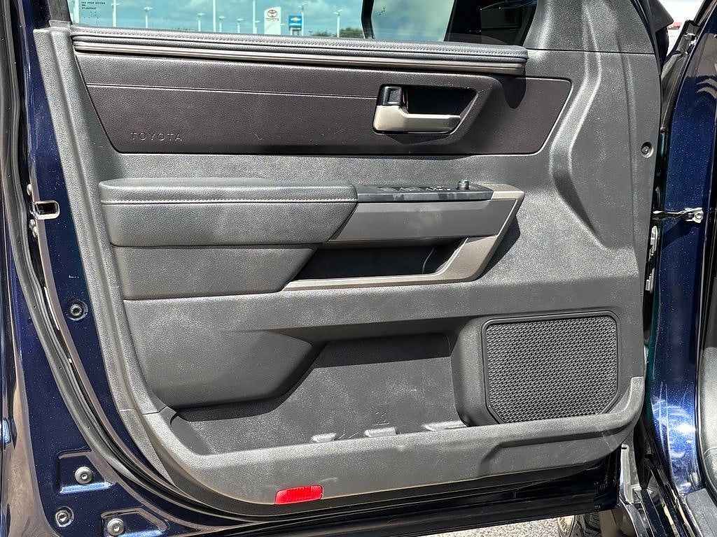 2024 Toyota Tundra 2WD SR5