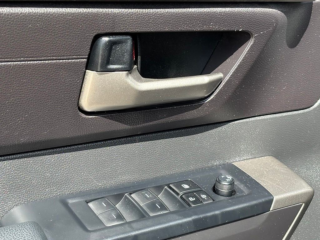 2024 Toyota Tundra 2WD SR5