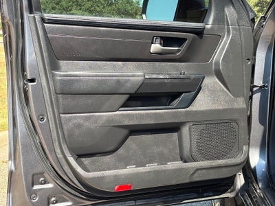 2025 Toyota Tundra 2WD SR5