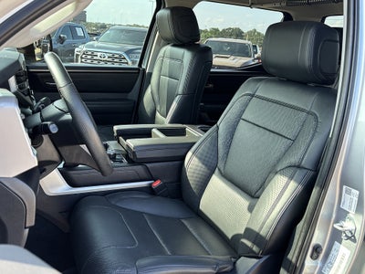 2022 Toyota Tundra 4WD SR5