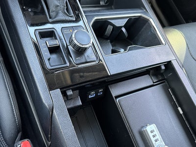 2022 Toyota Tundra 4WD SR5