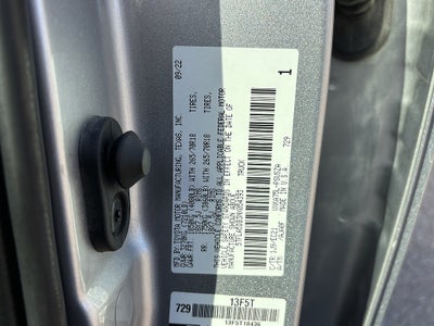 2022 Toyota Tundra 4WD SR5