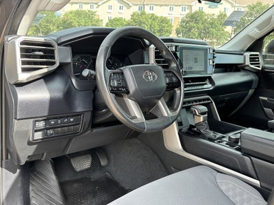 2022 Toyota Tundra 4WD SR5