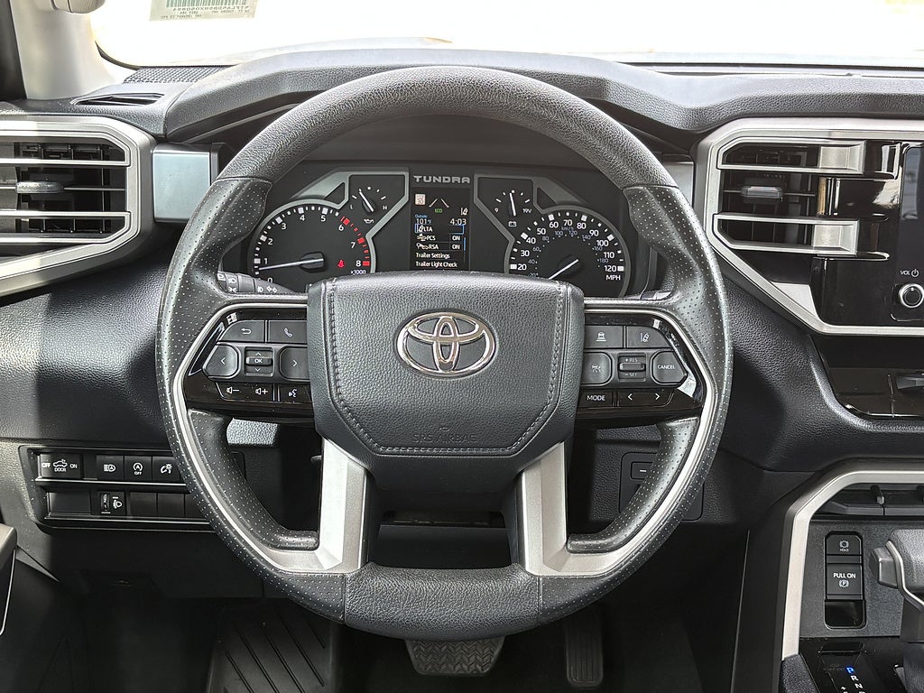2022 Toyota Tundra 4WD SR5