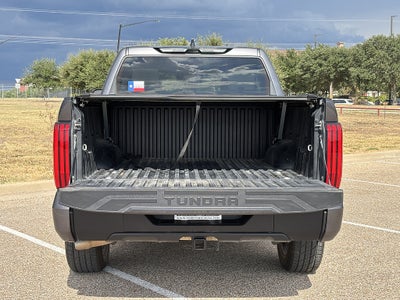 2022 Toyota Tundra 4WD SR5