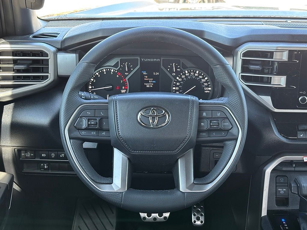 2025 Toyota Tundra 4WD SR5