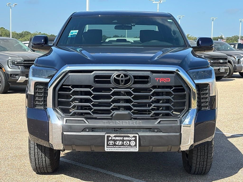 2025 Toyota Tundra 4WD SR5