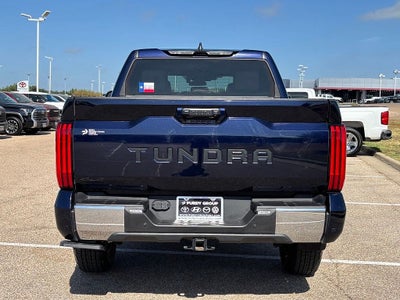 2025 Toyota Tundra 4WD SR5