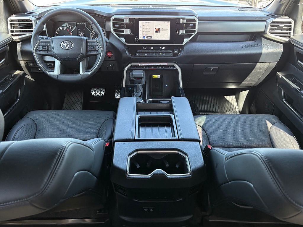 2025 Toyota Tundra 4WD SR5