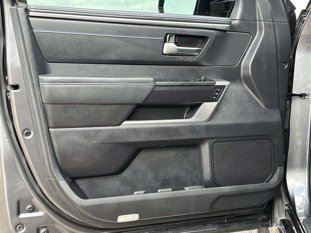 2023 Toyota Tundra 4WD Platinum