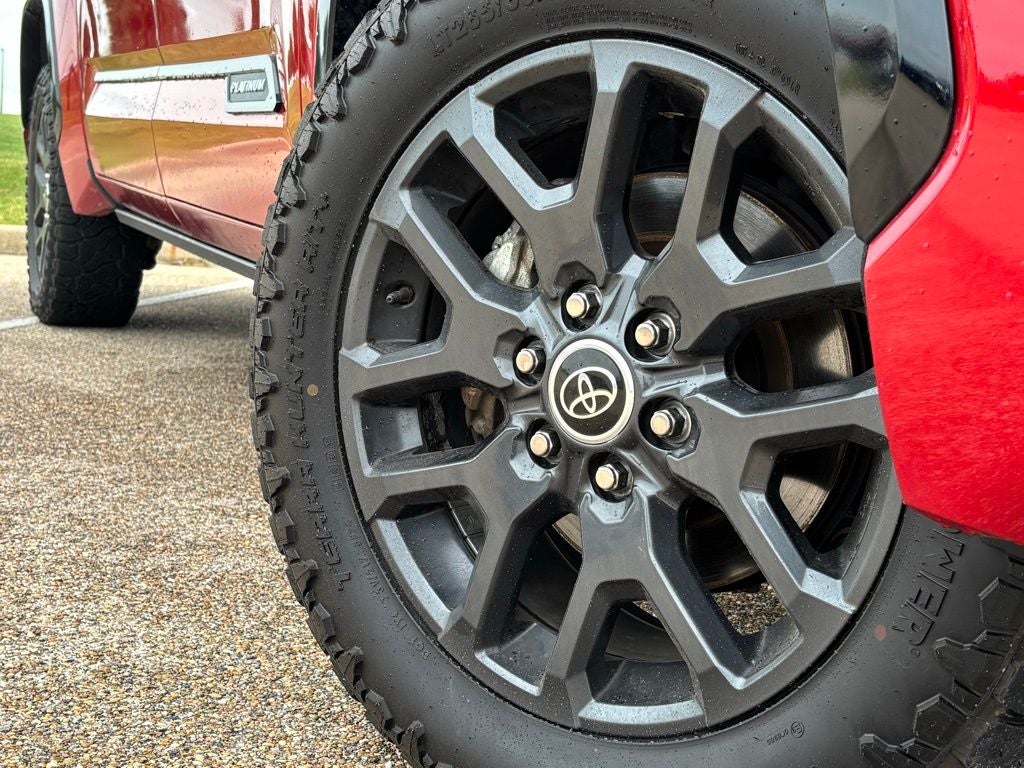 2023 Toyota Tundra Hybrid Platinum