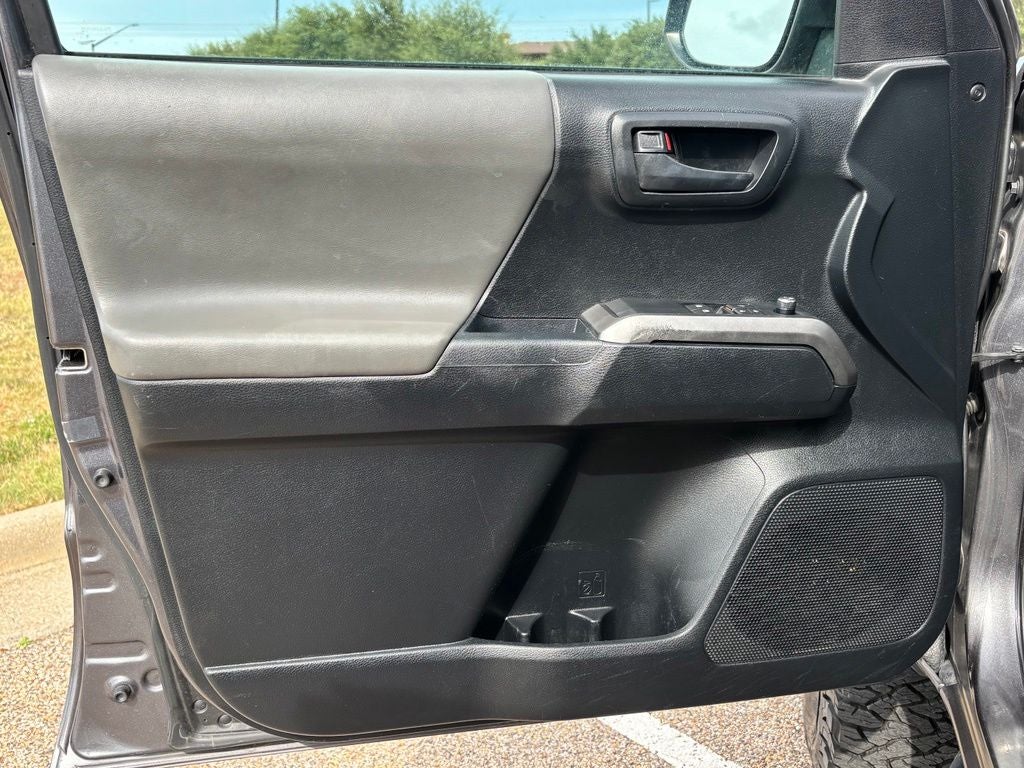 2016 Toyota Tacoma SR5 V6