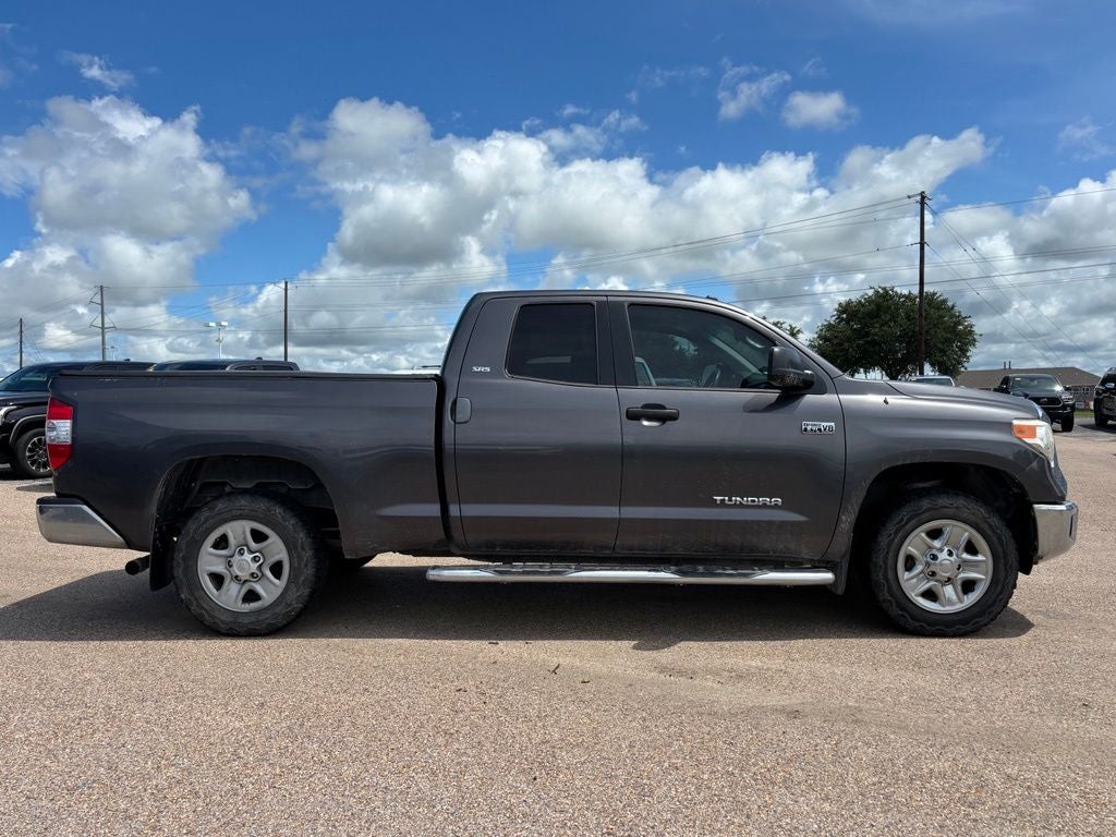 2017 Toyota Tundra SR5