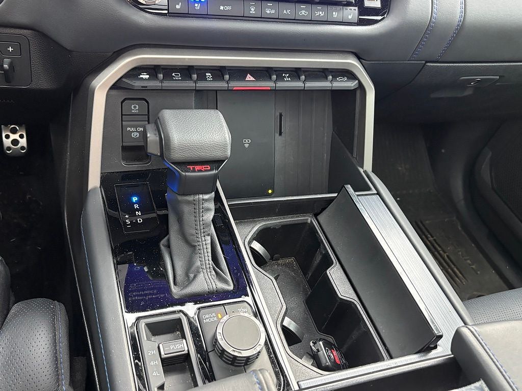 2026 Toyota Tundra 4WD Platinum HV