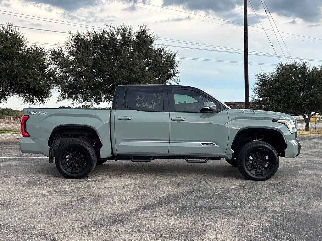 2026 Toyota Tundra 4WD Platinum HV