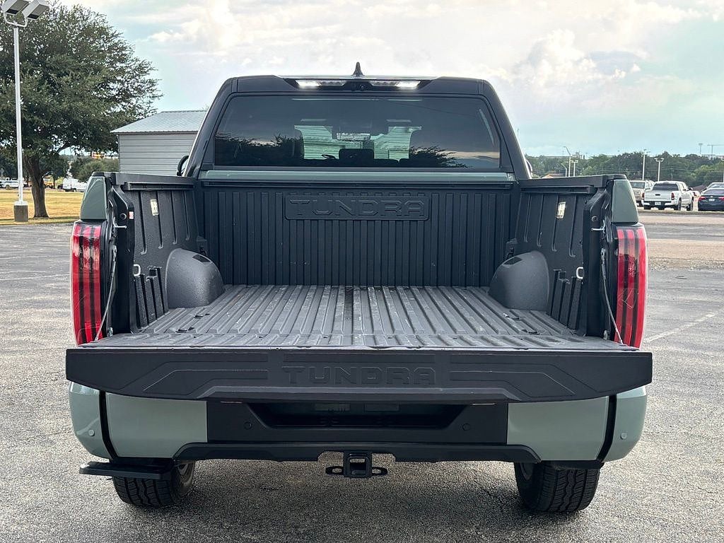 2026 Toyota Tundra 4WD Platinum HV