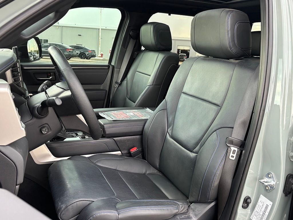 2026 Toyota Tundra 4WD Platinum HV