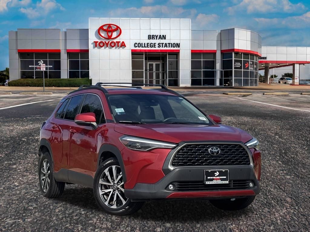 2022 Toyota Corolla Cross XLE