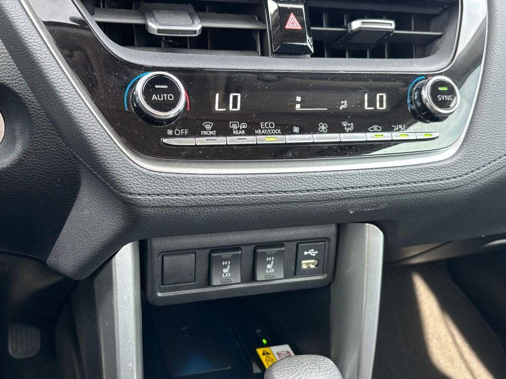 2022 Toyota Corolla Cross XLE